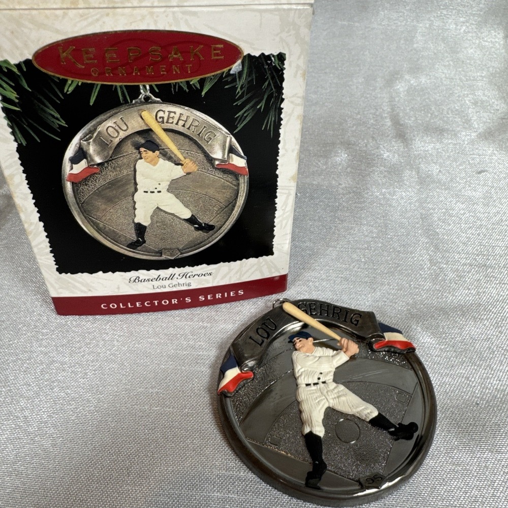 Hallmark Keepsake Christmas Ornament: Baseball Heroes‎ Lou Gehrig (1995)